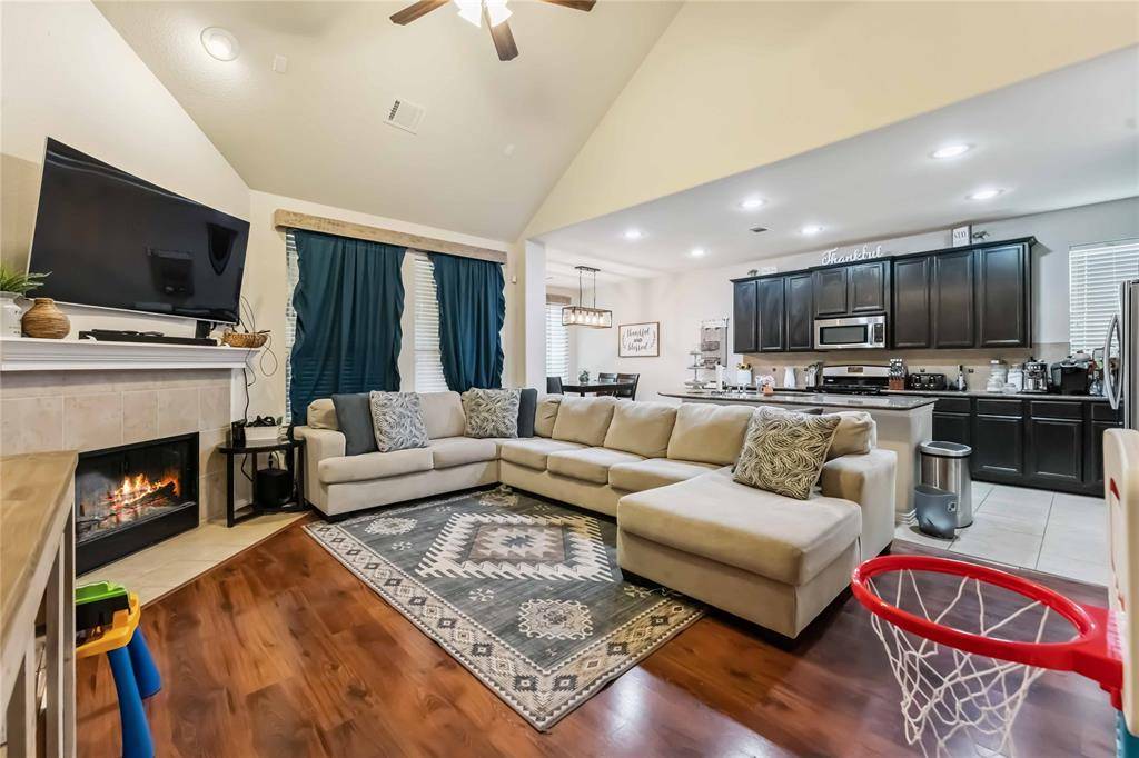 Rosenberg, TX 77469,230 Golden Grain DR