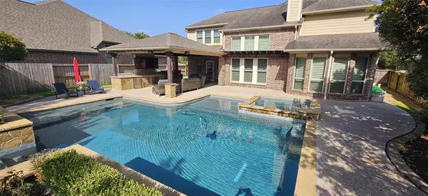 12107 Moon Harvest LN, Cypress, TX 77433