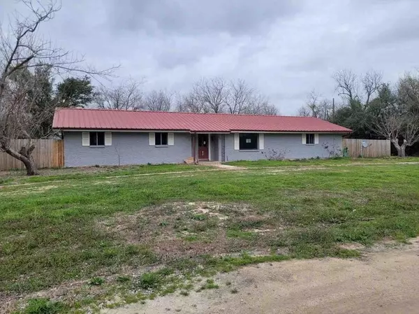 Bartlett, TX 76511,1008 W Pietzsch ST