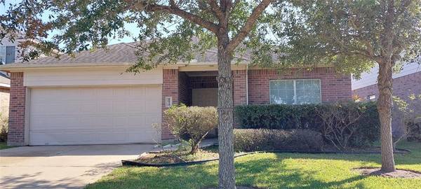 2013 Running Brook LN, Pearland, TX 77584