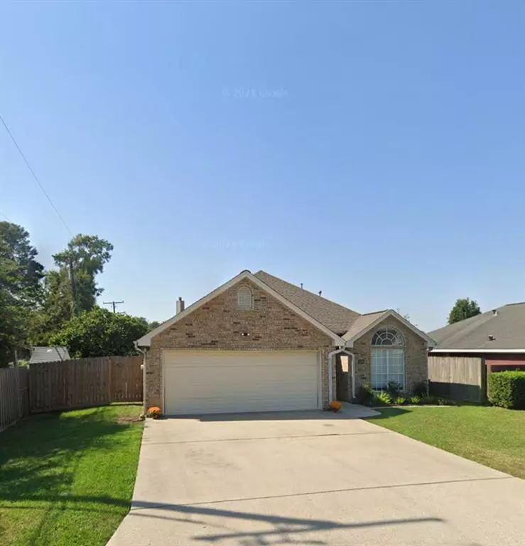 Nederland, TX 77627,703 N 30th ST