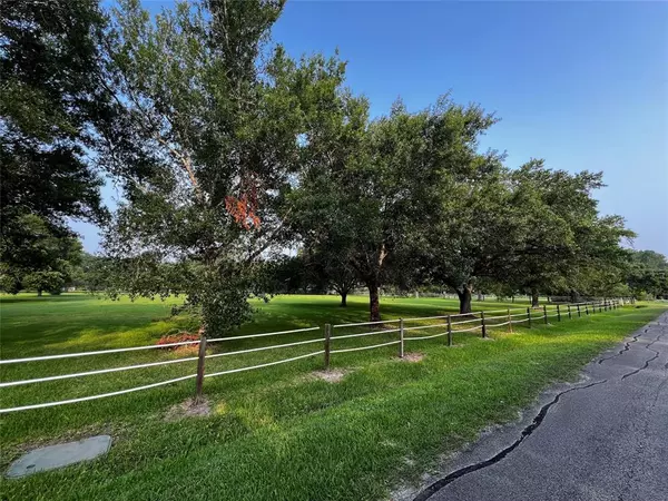 League City, TX 77573,0000 Meadowlark LN