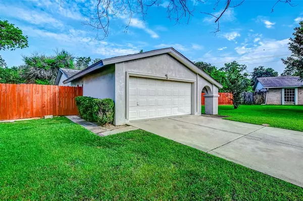 Houston, TX 77064,8427 Riverside Walk LN