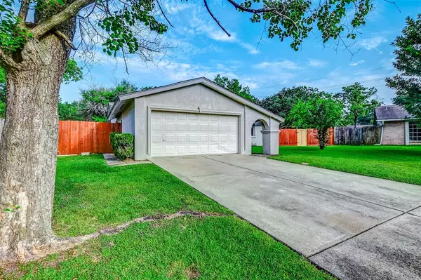 Houston, TX 77064,8427 Riverside Walk LN