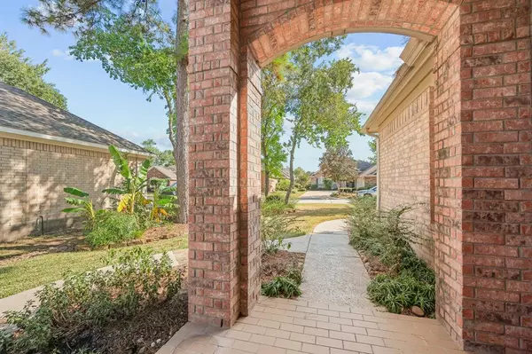 Conroe, TX 77384,22 Pearl Garden CT