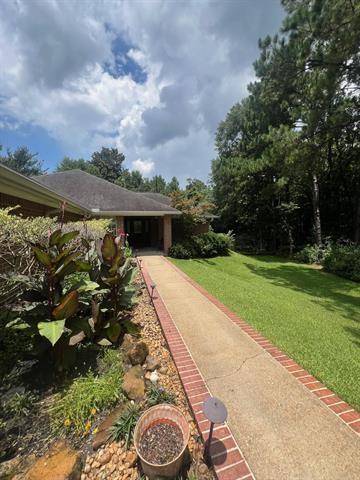 Lumberton, TX 77657,180 Beechwood DR