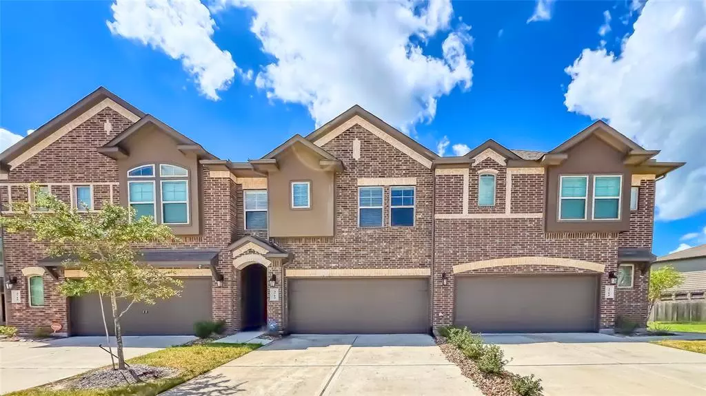 3712 Lancer CIR, Pearland, TX 77581