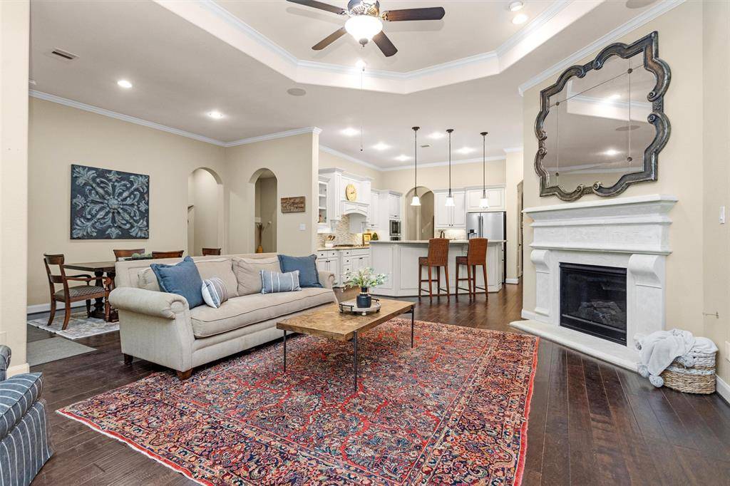 131 Haileys RUN, Montgomery, TX 77316