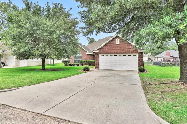 3135 Hemingway DR, Montgomery, TX 77356