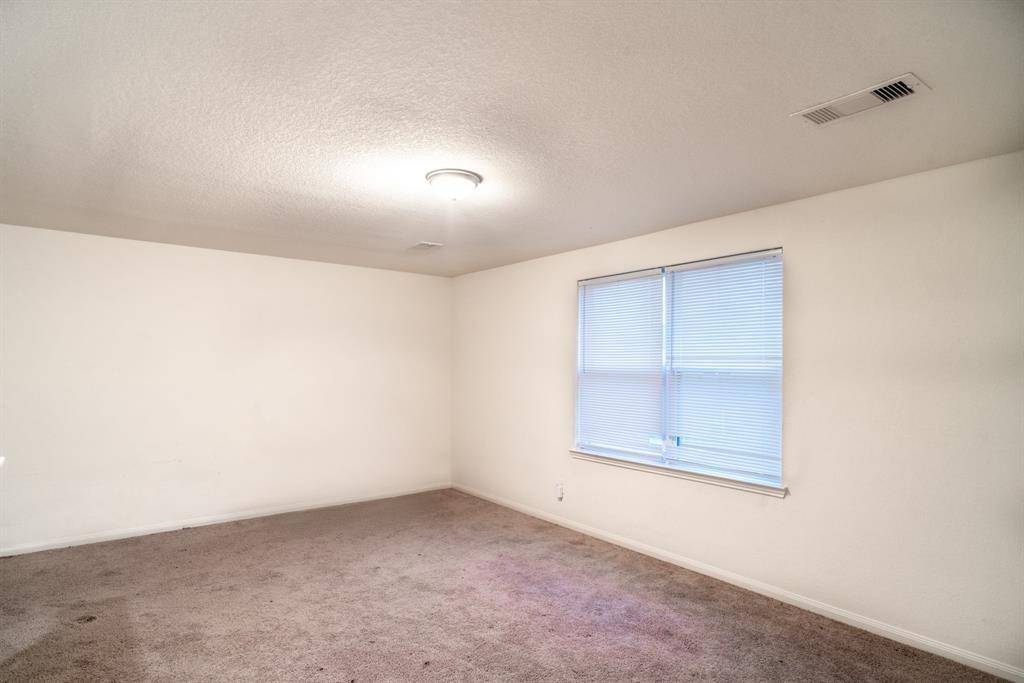 Iowa Colony, TX 77583,9406 Garnet Grove DR