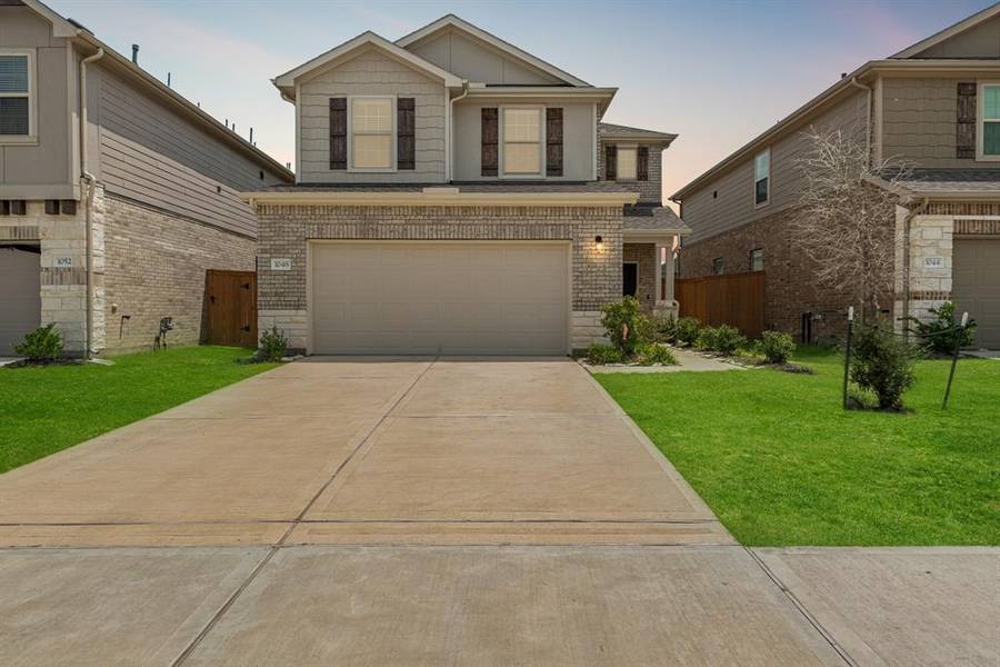 1048 Greenshank DR, Katy, TX 77493