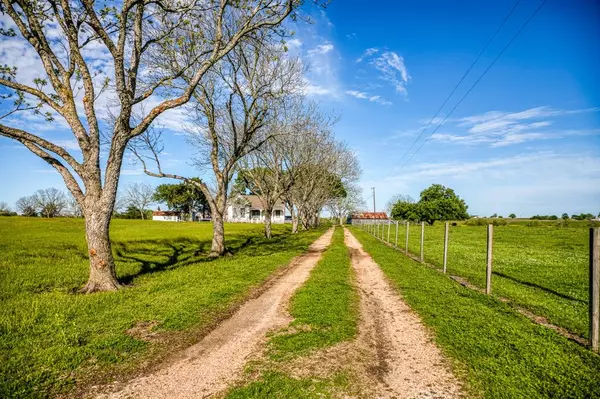 Brenham, TX 77833,6902 Farm to Market 50