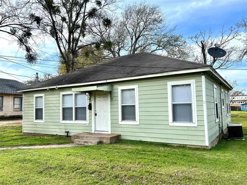 Brenham, TX 77833,502 West Third Street