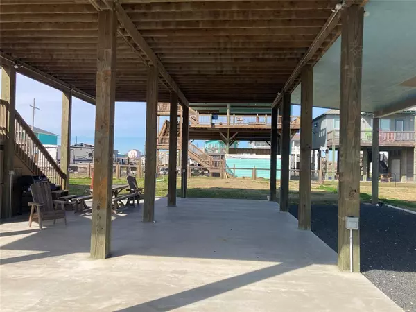 Crystal Beach, TX 77650,147 Ocean View