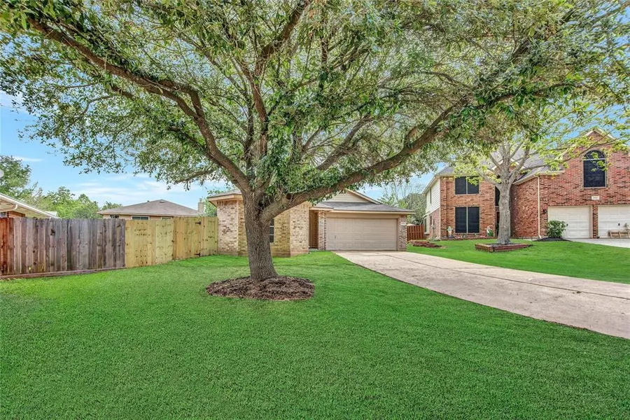 10910 Waterview CIR, Montgomery, TX 77356