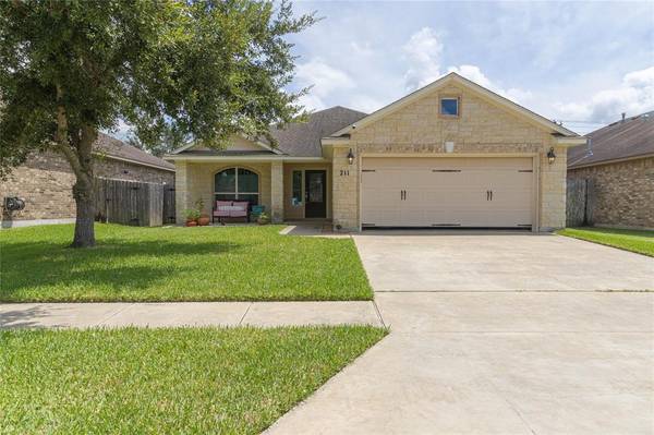 211 Terravista TRL, Victoria, TX 77904