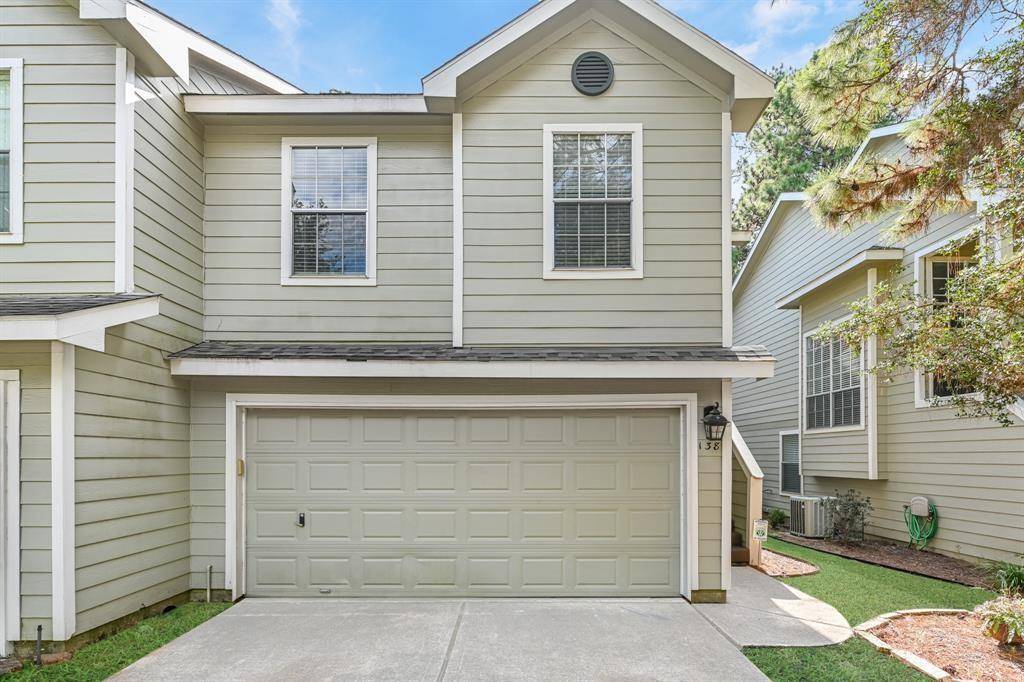138 S Walden Elms CIR, The Woodlands, TX 77382