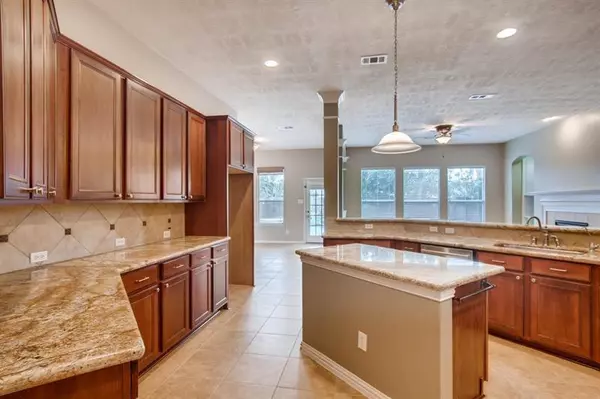 Tomball, TX 77377,18507 Cascade Timbers LN