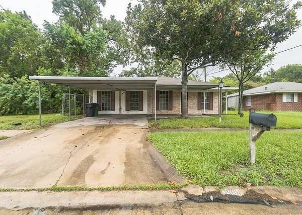 1806 Mosher LN,  Houston,  TX 77088