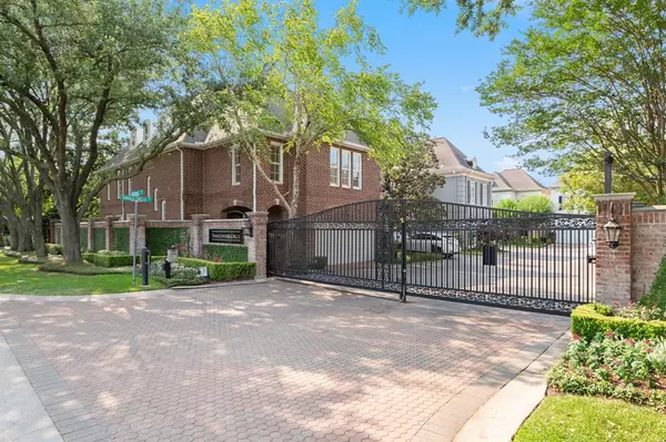 Houston, TX 77057,5746 Tangle Circle LN