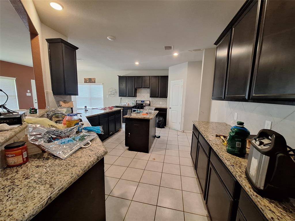 Bacliff, TX 77518,211 Sea Breeze DR