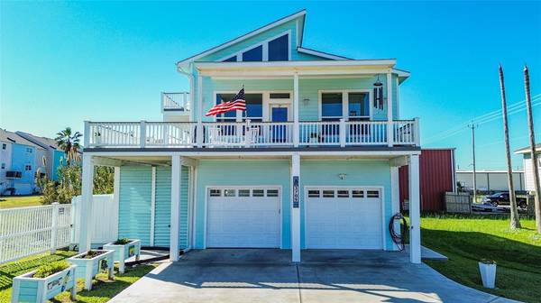 3709 Rice ST, Galveston, TX 77554