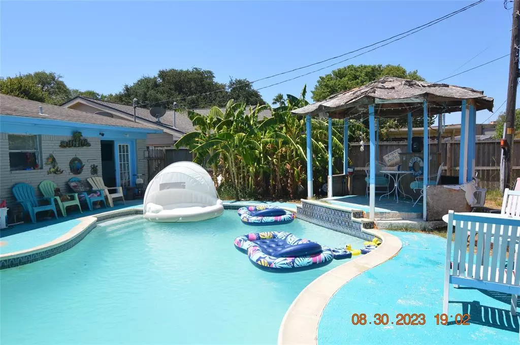 Galveston, TX 77550,1426 Harbor View CIR