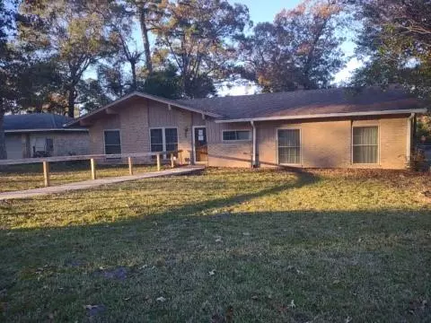 Livingston, TX 77351,210 Red Oak ST