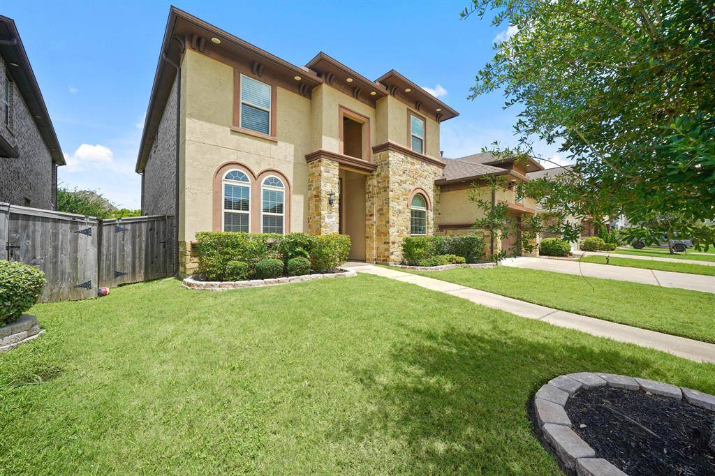 Sugar Land, TX 77479,5706 Jenolan Ridge LN
