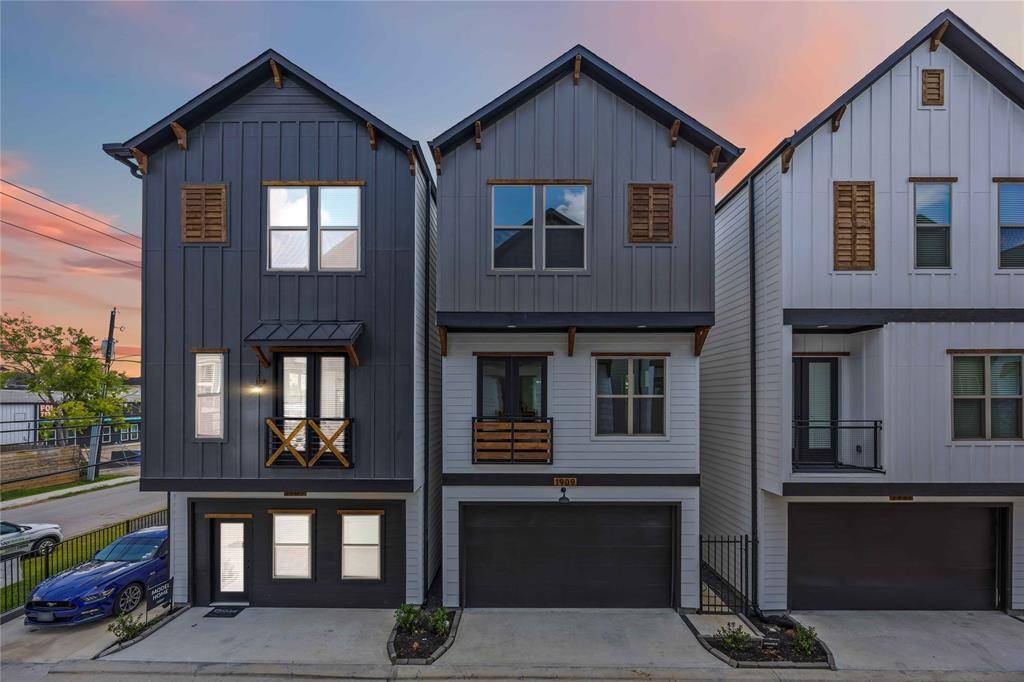 1913 Johanna DR, Houston, TX 77055