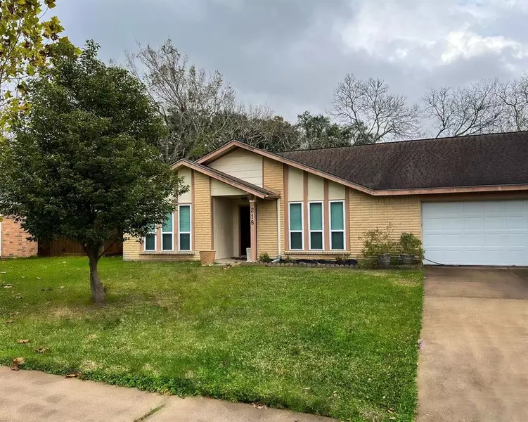 218 Old Oaks ST, League City, TX 77573