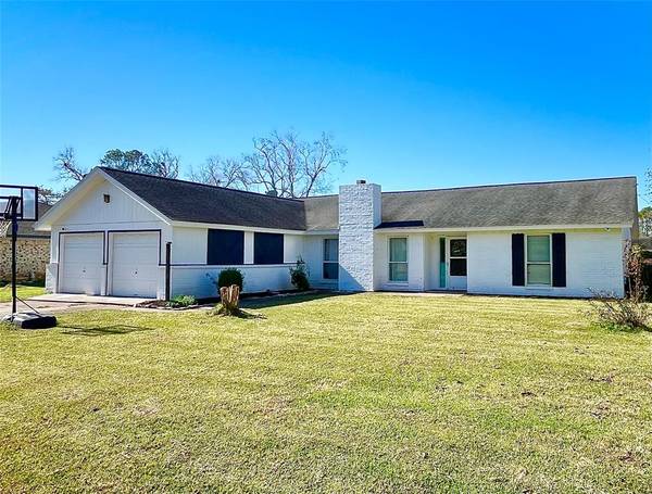 2440 County Road 769b, Brazoria, TX 77422