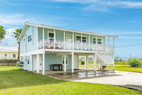 16725 Edward Teach RD, Jamaica Beach, TX 77554