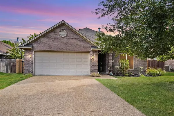 3735 Chantal CIR, College Station, TX 77845