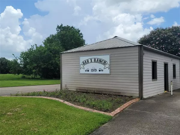 Angleton, TX 77515,155 CATTLE DRIVE TRAIL