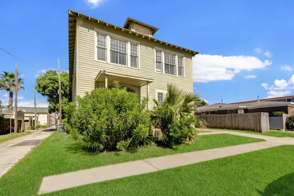 Galveston, TX 77550,1514 15th ST