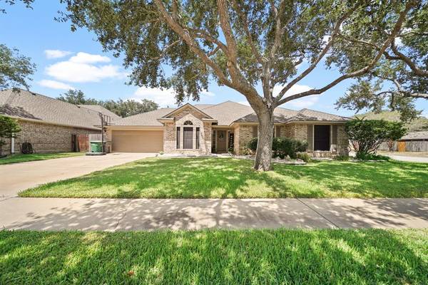 307 Westbrook DR, Victoria, TX 77904