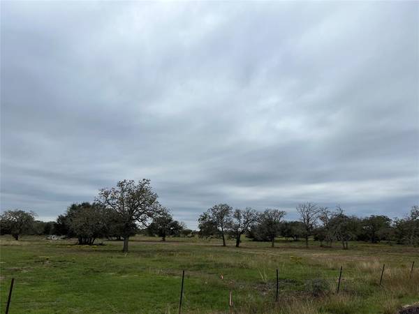 0000 Cattle Guard RD, Cuero, TX 77954