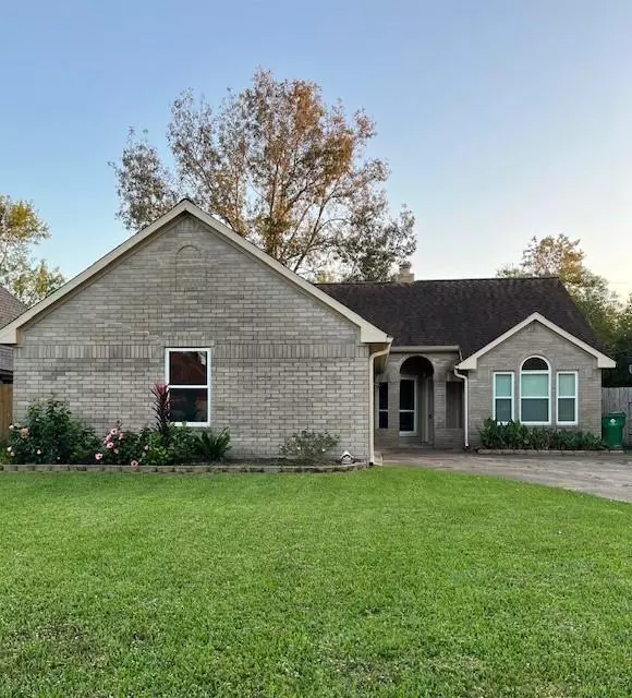 Angleton, TX 77515,1236 Sagebrush ST