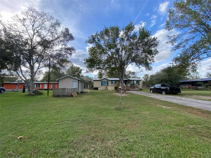 10209 Fairview DR, Crosby, TX 77532