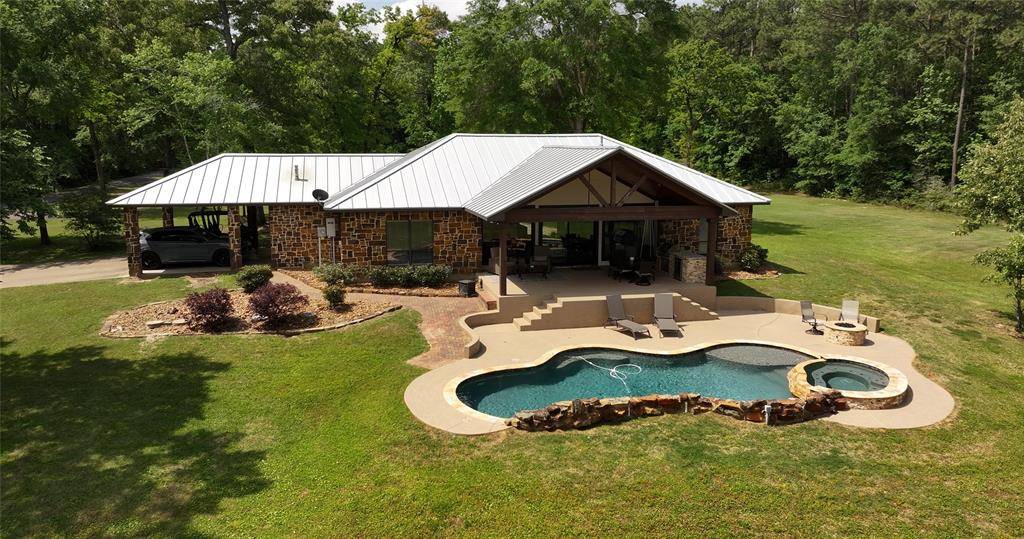 6570 N Fm 1486 RD, Montgomery, TX 77356