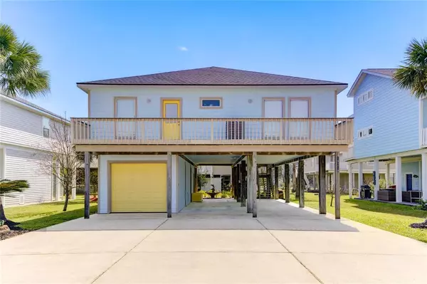 13719 Mutiny LN, Galveston, TX 77554