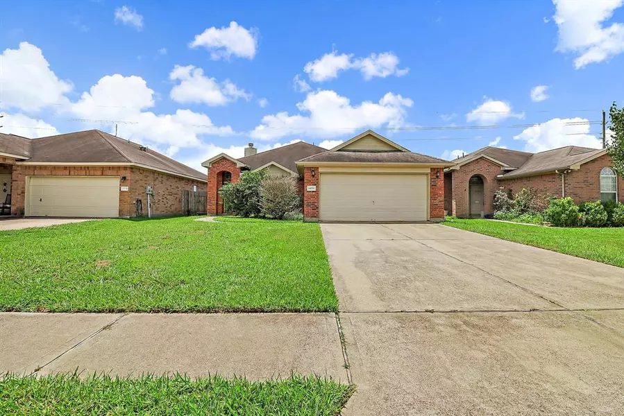 14938 Diamond WAY, Baytown, TX 77523