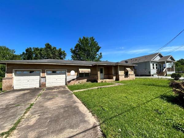 3130 Pine ST, Beaumont, TX 77703