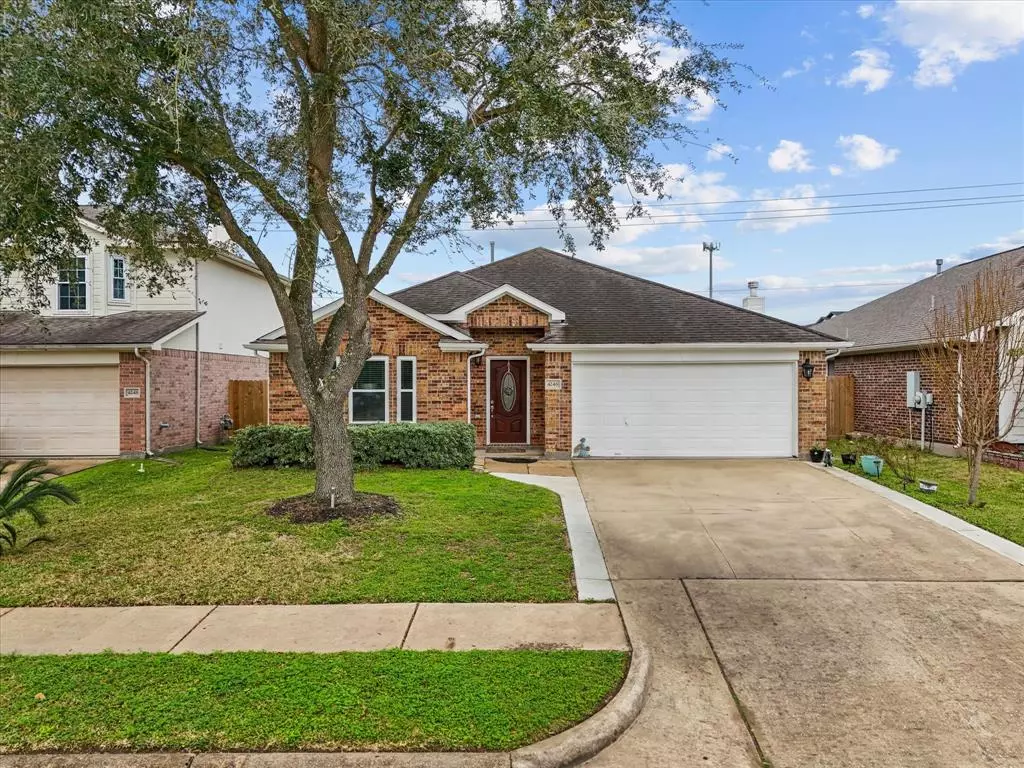 Pasadena, TX 77504,4246 Burke Ridge DR