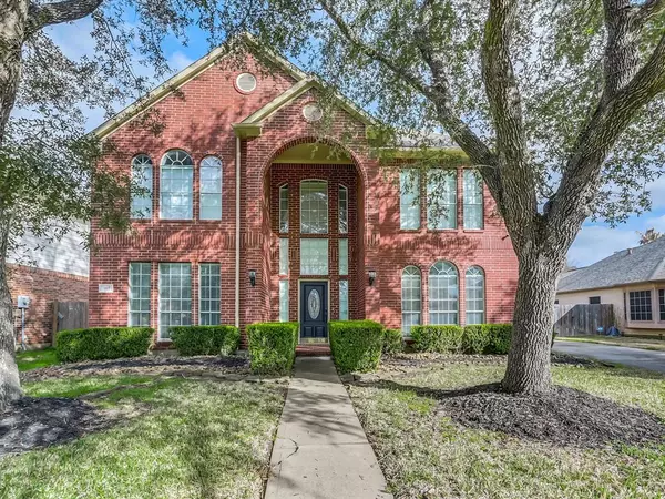 919 Tyler Run, Sugar Land, TX 77479