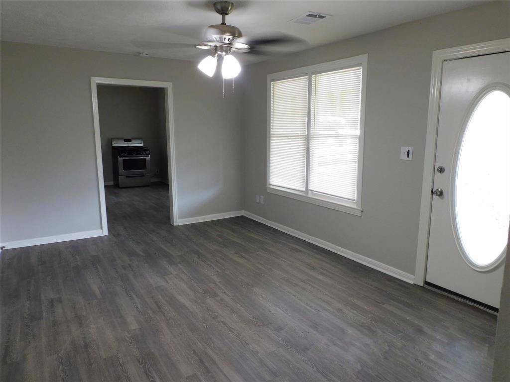 Pasadena, TX 77503,2614 Sinclair ST