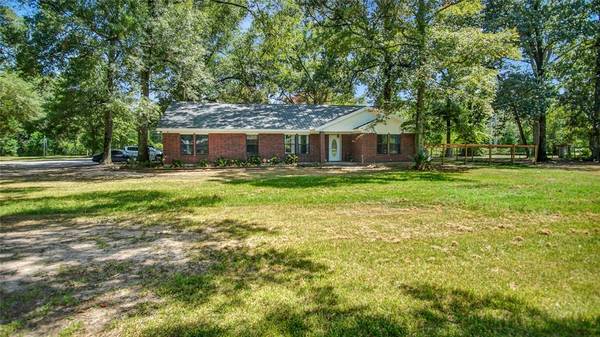 3210 Trent RD,  Huffman,  TX 77336