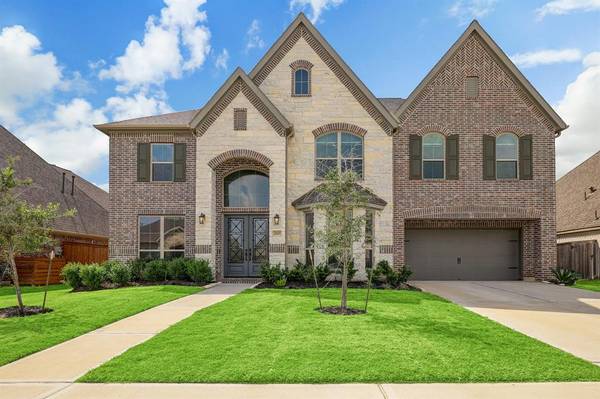 25117 Pinebrook Grove LN, Tomball, TX 77375