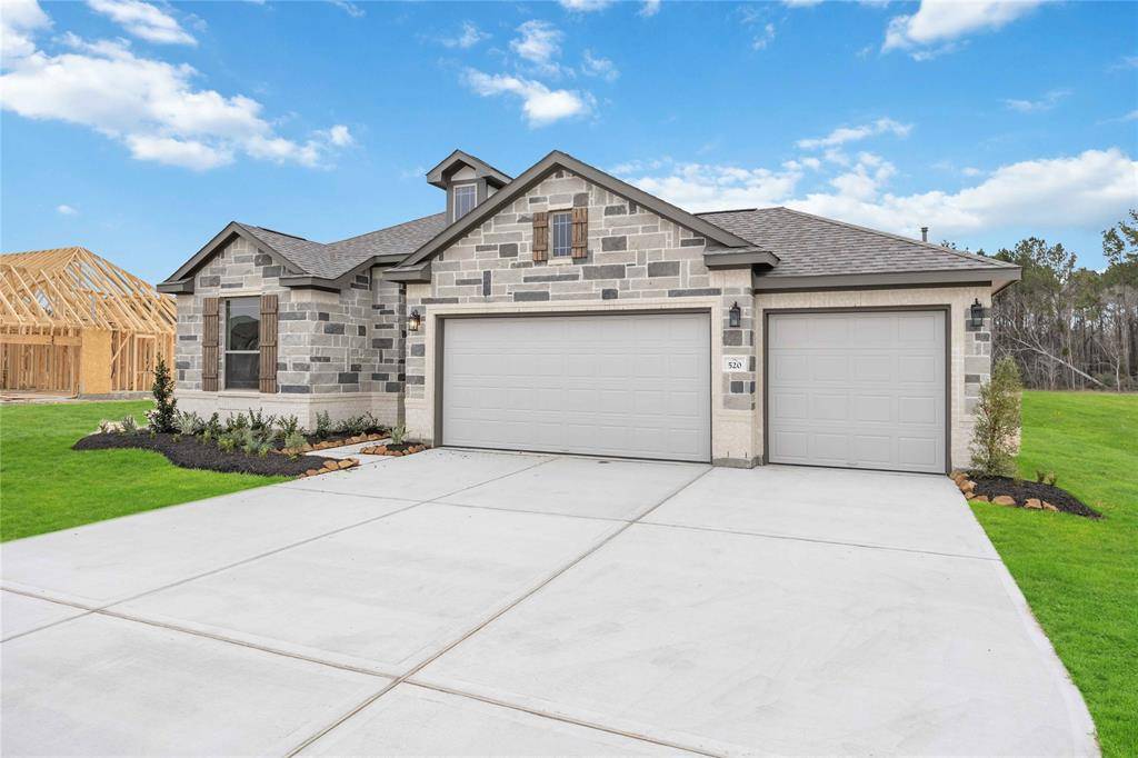 Cleveland, TX 77327,520 Barton Place DR
